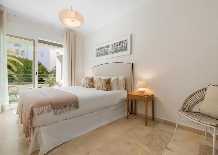 Terrazas De Banus 4 12 * Марбелья